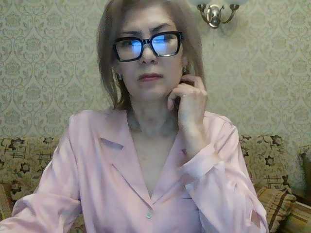 Elegant00Lady