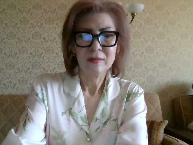 Elegant00Lady