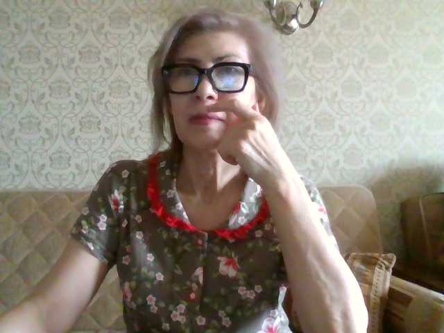 Elegant00Lady live cam on BongaCams