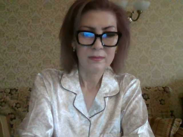 Elegant00Lady live cam on BongaCams
