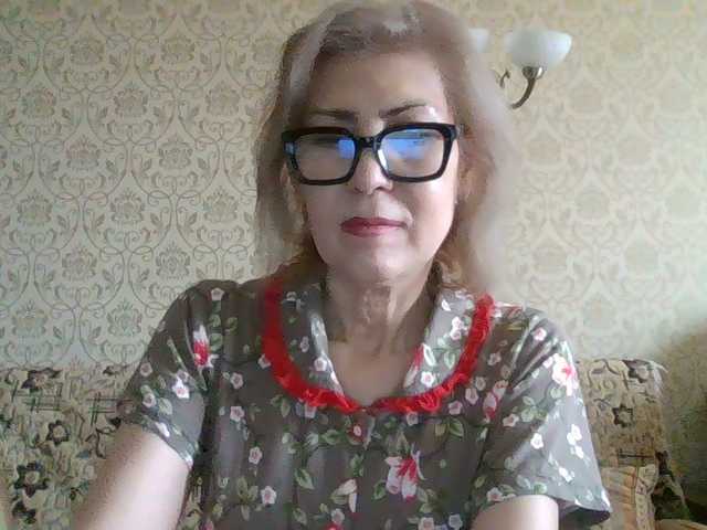Elegant00Lady live cam on BongaCams