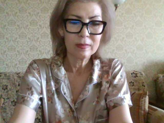 Elegant00Lady live cam on BongaCams
