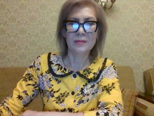 Elegant00Lady