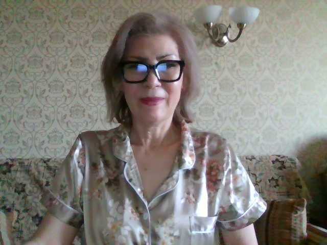 Elegant00Lady