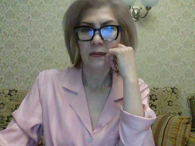 Elegant00Lady live cam on BongaCams