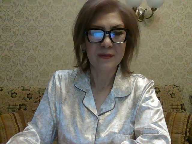 Elegant00Lady live cam on BongaCams