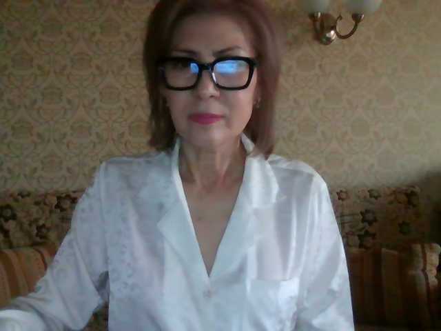 Elegant00Lady live cam on BongaCams