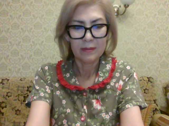Elegant00Lady live cam on BongaCams