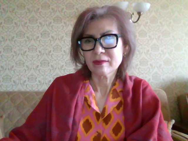 Elegant00Lady's BongaCams show and profile