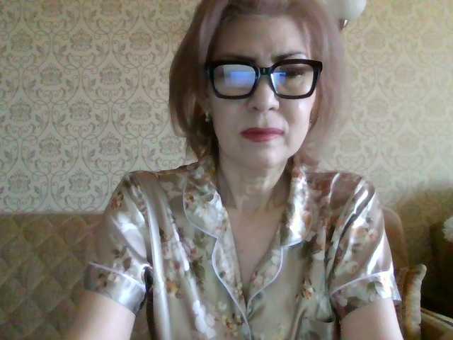 Elegant00Lady live cam on BongaCams