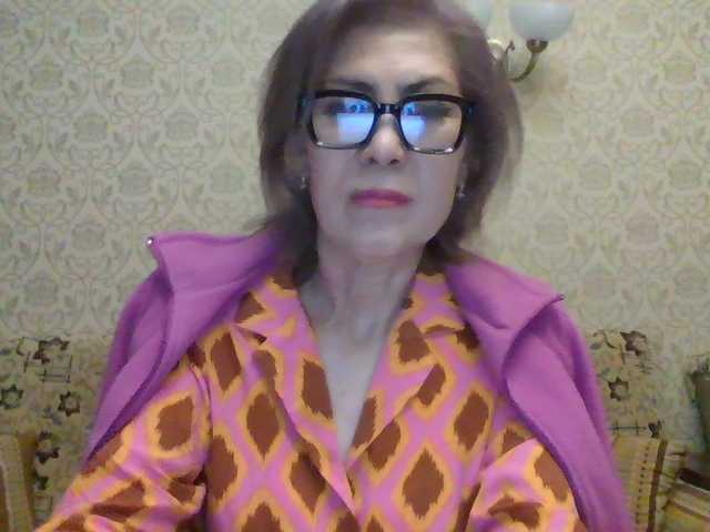 Elegant00Lady live cam on BongaCams