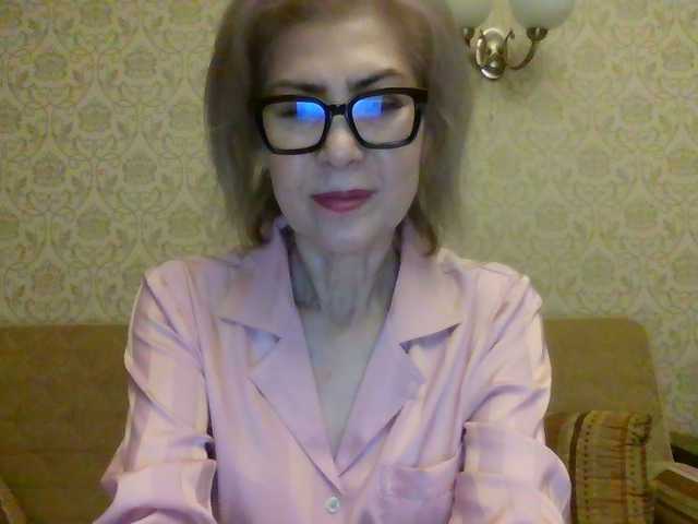 Elegant00Lady live cam on BongaCams