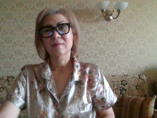 Elegant00Lady