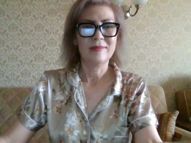 Elegant00Lady live cam on BongaCams