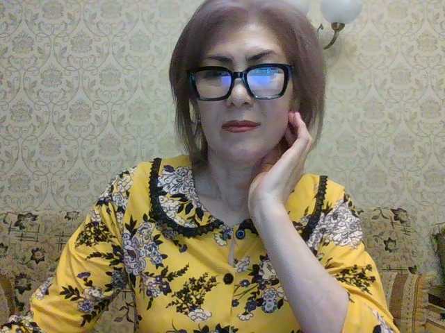 Elegant00Lady