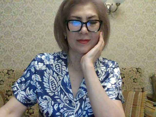 Elegant00Lady