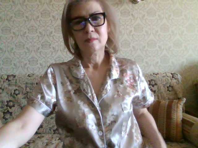 Elegant00Lady