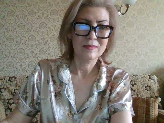 Elegant00Lady
