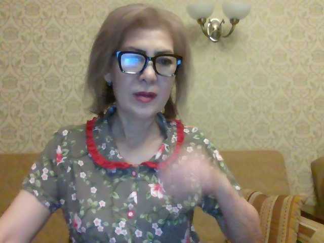 Elegant00Lady