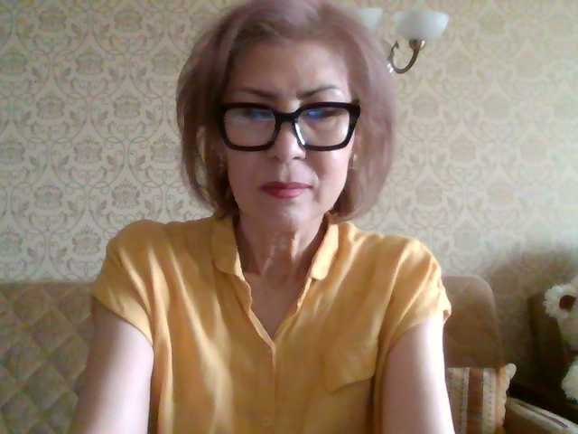 Elegant00Lady