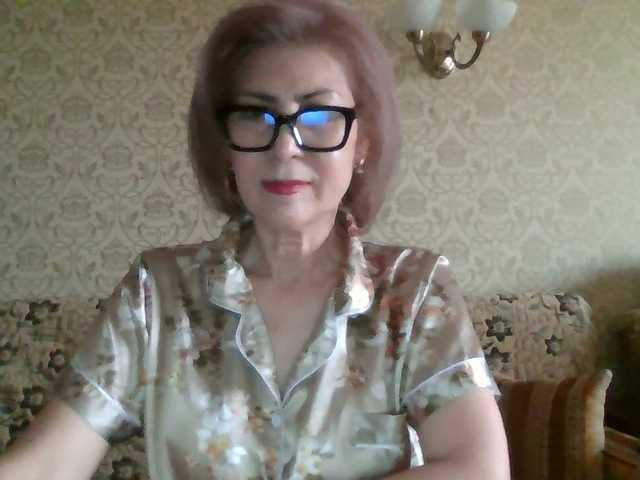 Elegant00Lady live cam on BongaCams