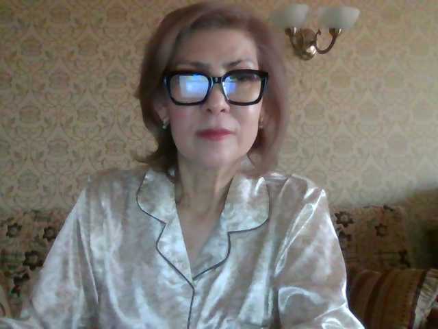 Elegant00Lady