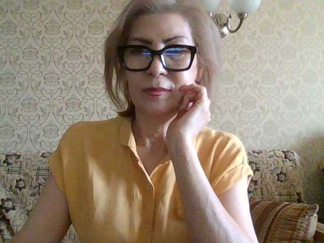 Elegant00Lady