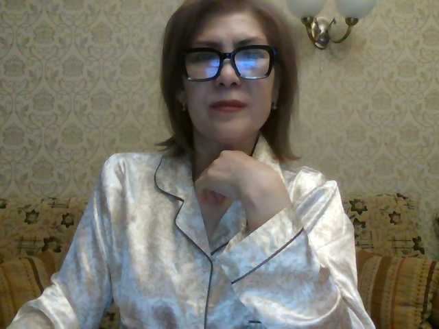 Elegant00Lady live cam on BongaCams