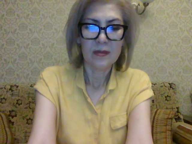 Elegant00Lady