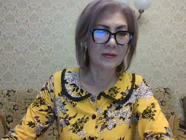 Elegant00Lady live cam on BongaCams