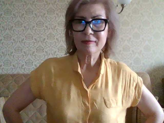 Elegant00Lady