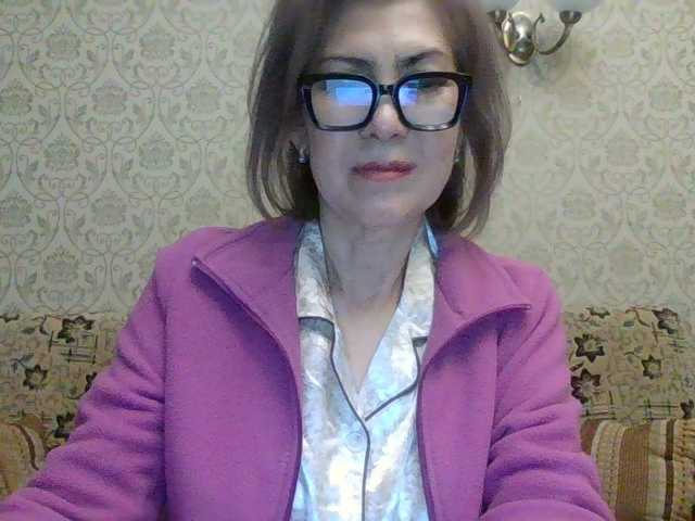 Elegant00Lady
