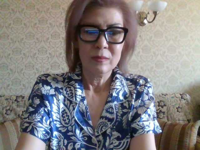 Elegant00Lady live cam on BongaCams