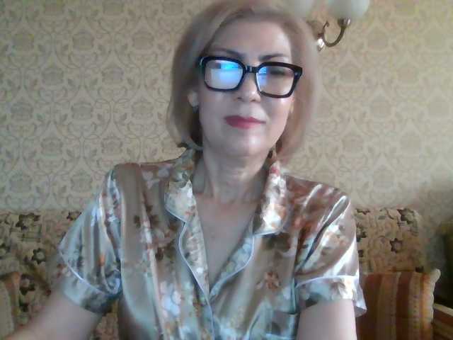 Elegant00Lady live cam on BongaCams