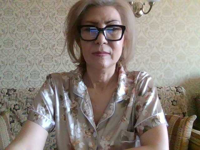 Elegant00Lady