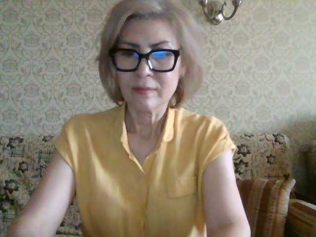 Elegant00Lady live cam on BongaCams