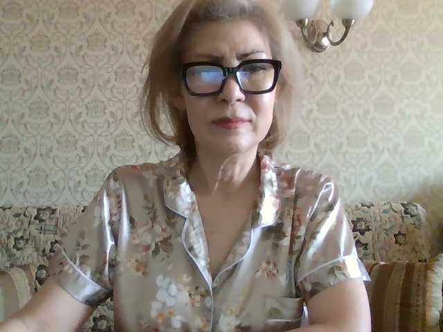 Elegant00Lady live cam on BongaCams
