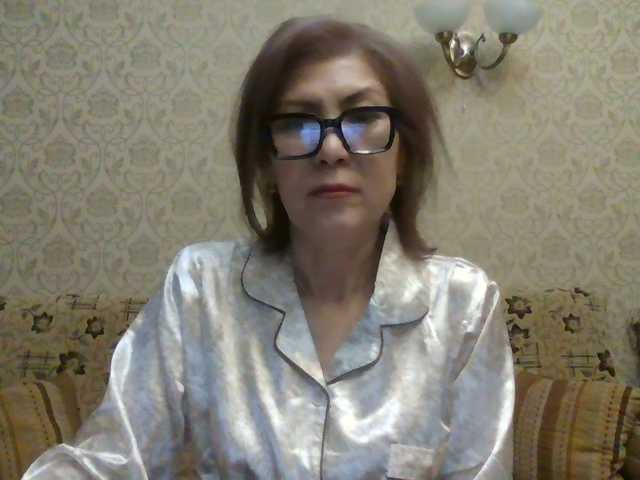 Elegant00Lady live cam on BongaCams