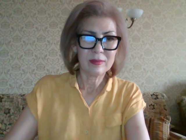 Elegant00Lady live cam on BongaCams