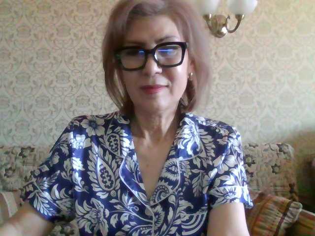 Elegant00Lady