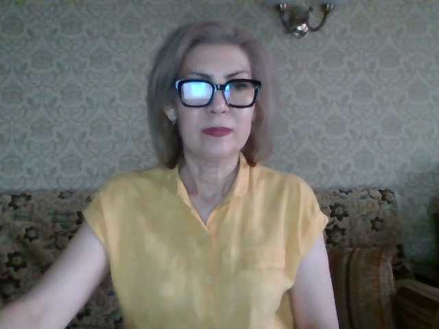 Elegant00Lady