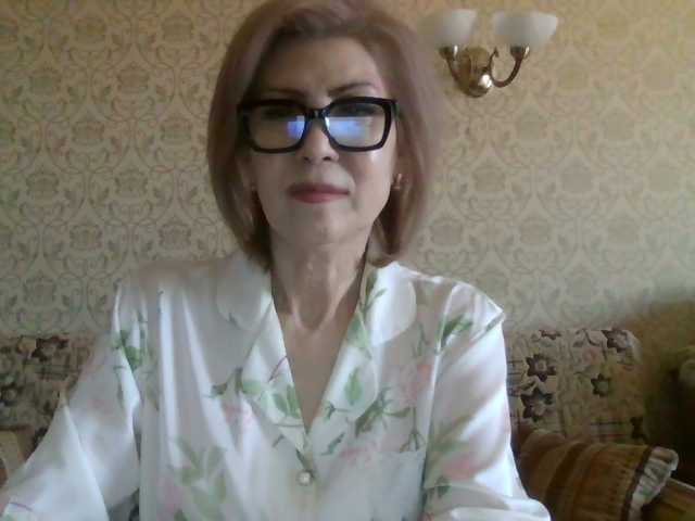 Elegant00Lady live cam on BongaCams