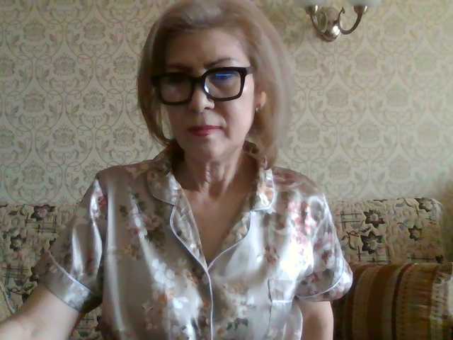 Elegant00Lady