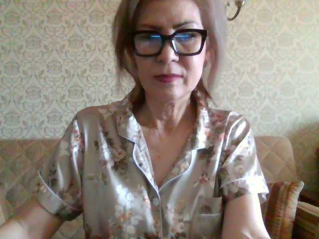 Elegant00Lady