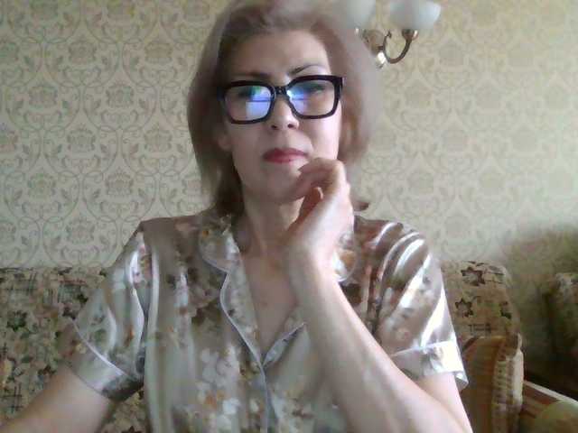 Elegant00Lady