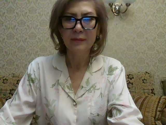 Elegant00Lady