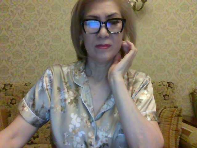 Elegant00Lady live cam on BongaCams