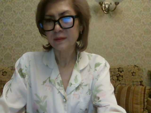 Elegant00Lady