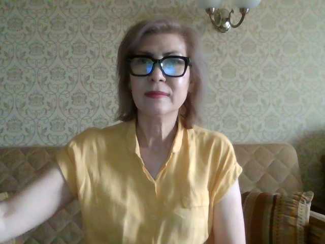 Elegant00Lady