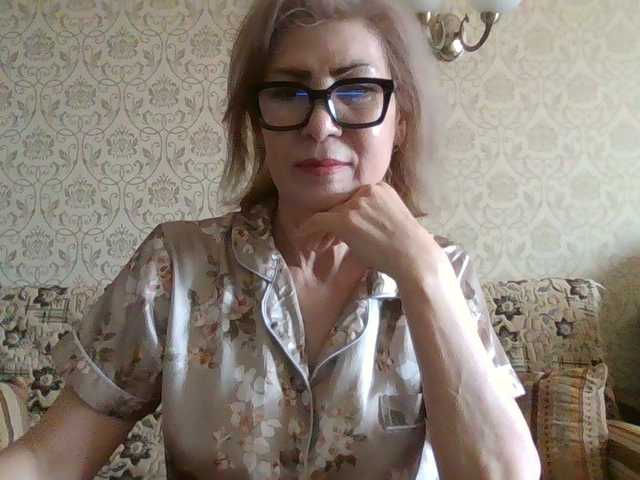 Elegant00Lady